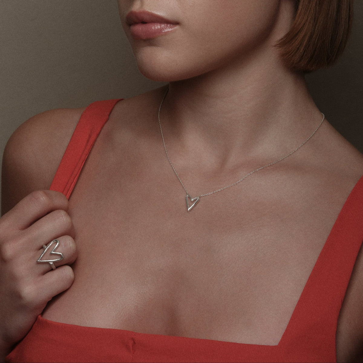 Bijoux en argent de la collection Unique Love par la créatrice Aurore Havenne