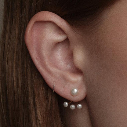 Gold-Plated Silver And Freshwater Pearls Calypso Earrings by Aurore Havenne