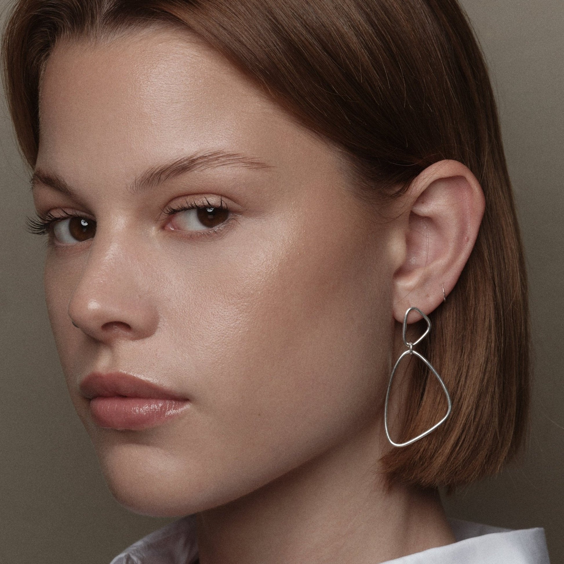 Silver Héméra Nue Earrings by Aurore Havenne